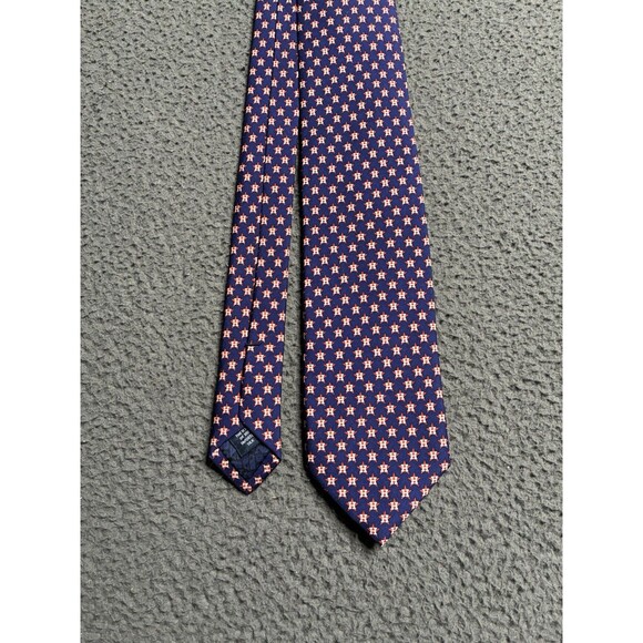 Vineyard Vines Tie Blue Silk Houston Astros Logo 3.5 in Hand Made in USA Necktie - Picture 6 of 8